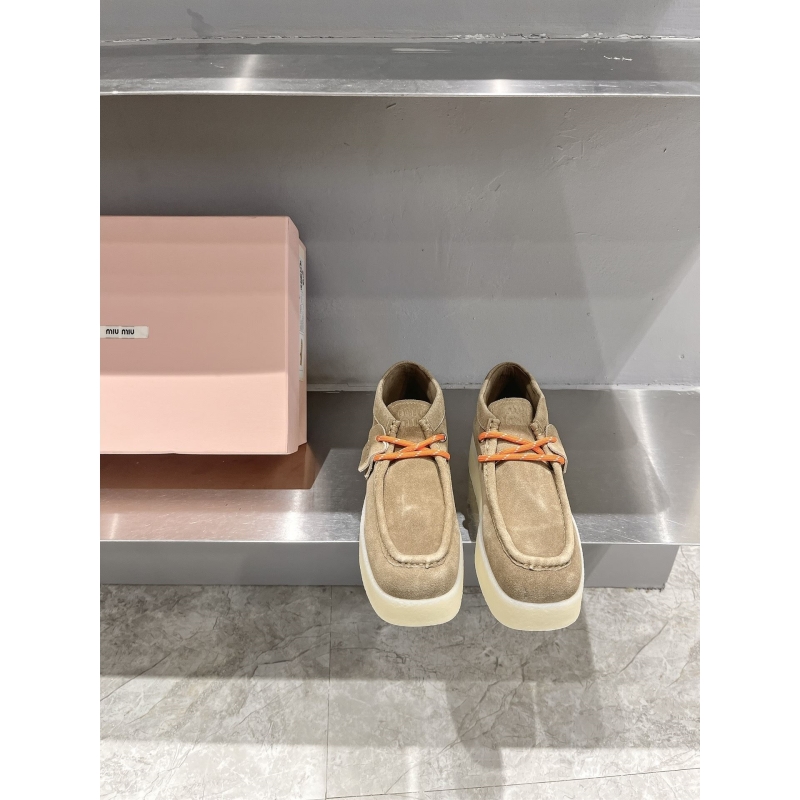 Miu Miu Casual Shoes